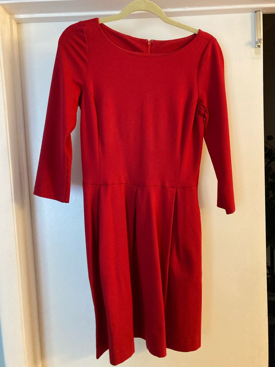 Red dress long sleeve 